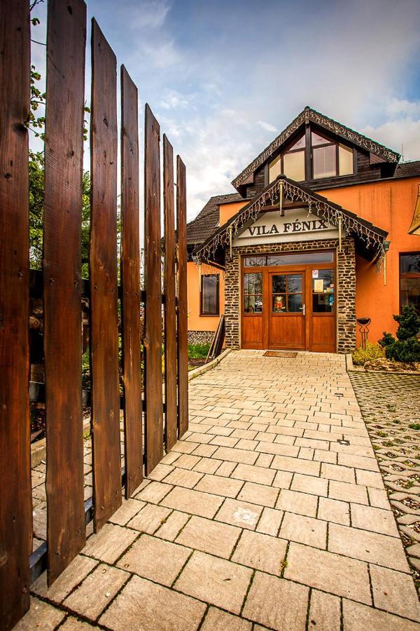 Vila Fenix B&B Rózsahegy Kültér fotó