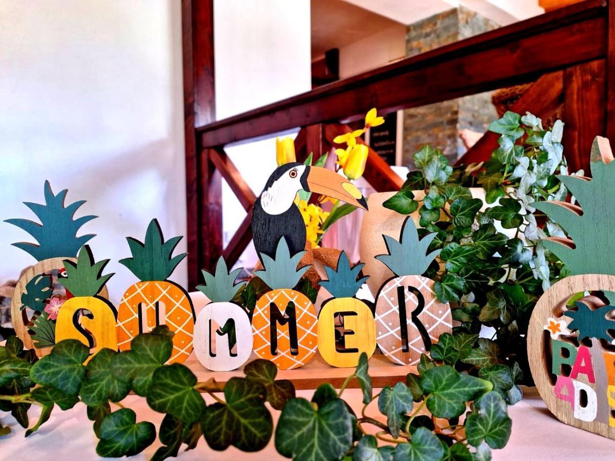Vila Fenix B&B Rózsahegy Kültér fotó