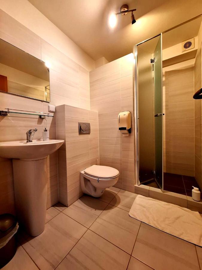 Vila Fenix B&B Rózsahegy Kültér fotó