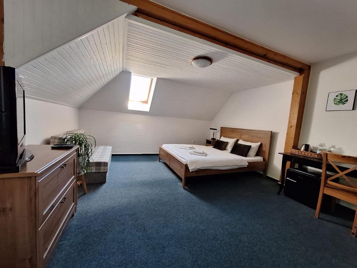 Vila Fenix B&B Rózsahegy Kültér fotó